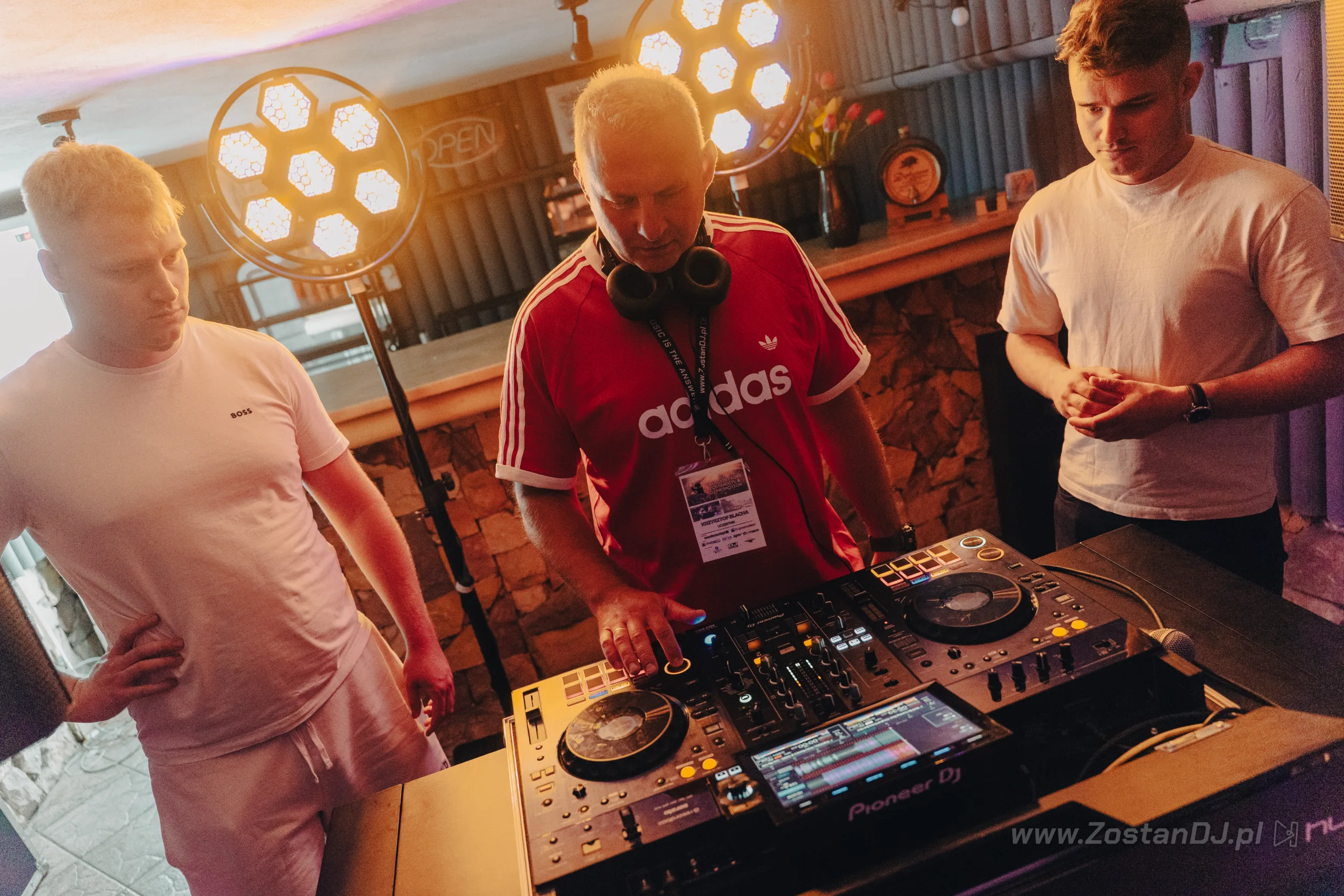 DJ KURS