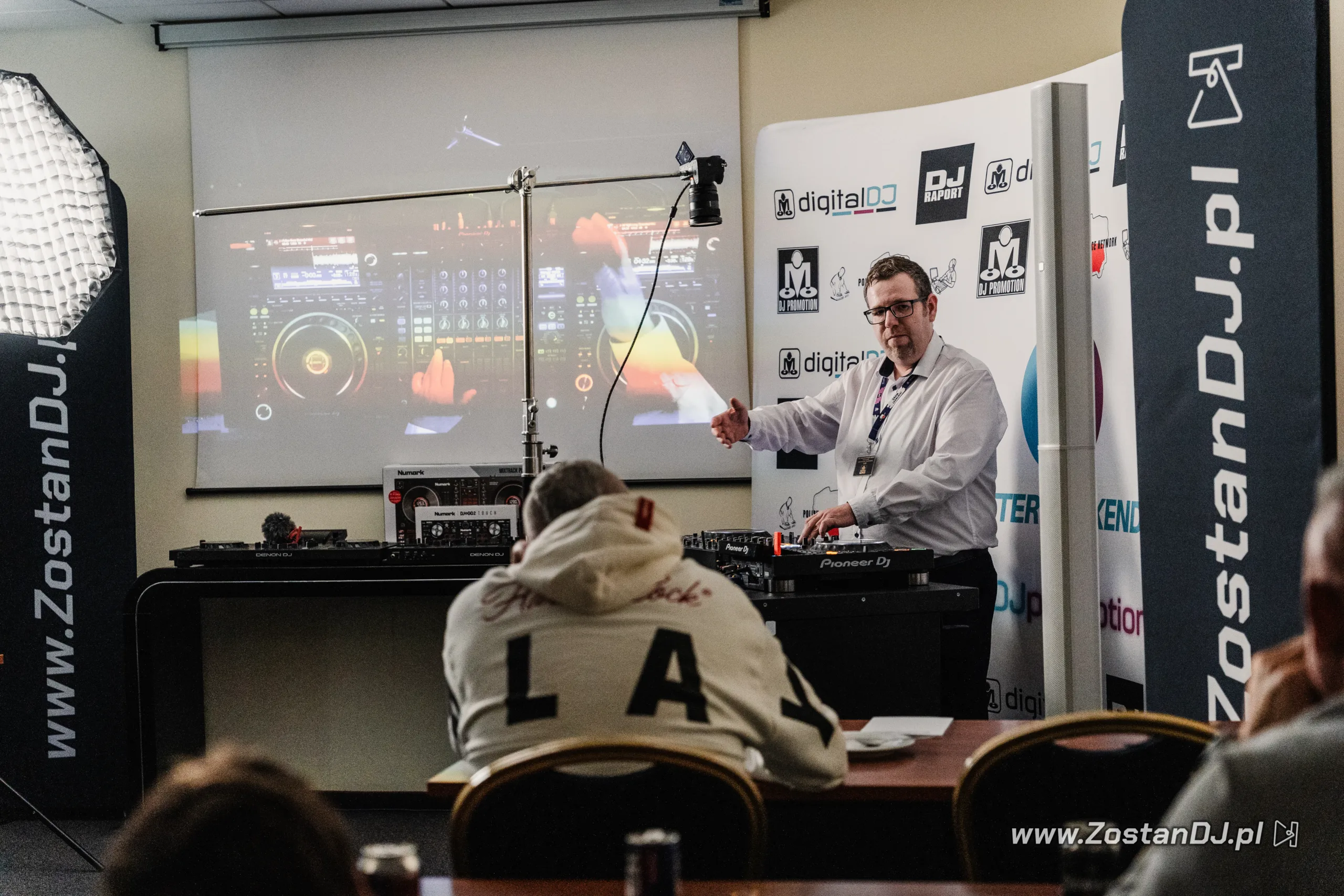 DJ KURS INTRO - obrazek 4