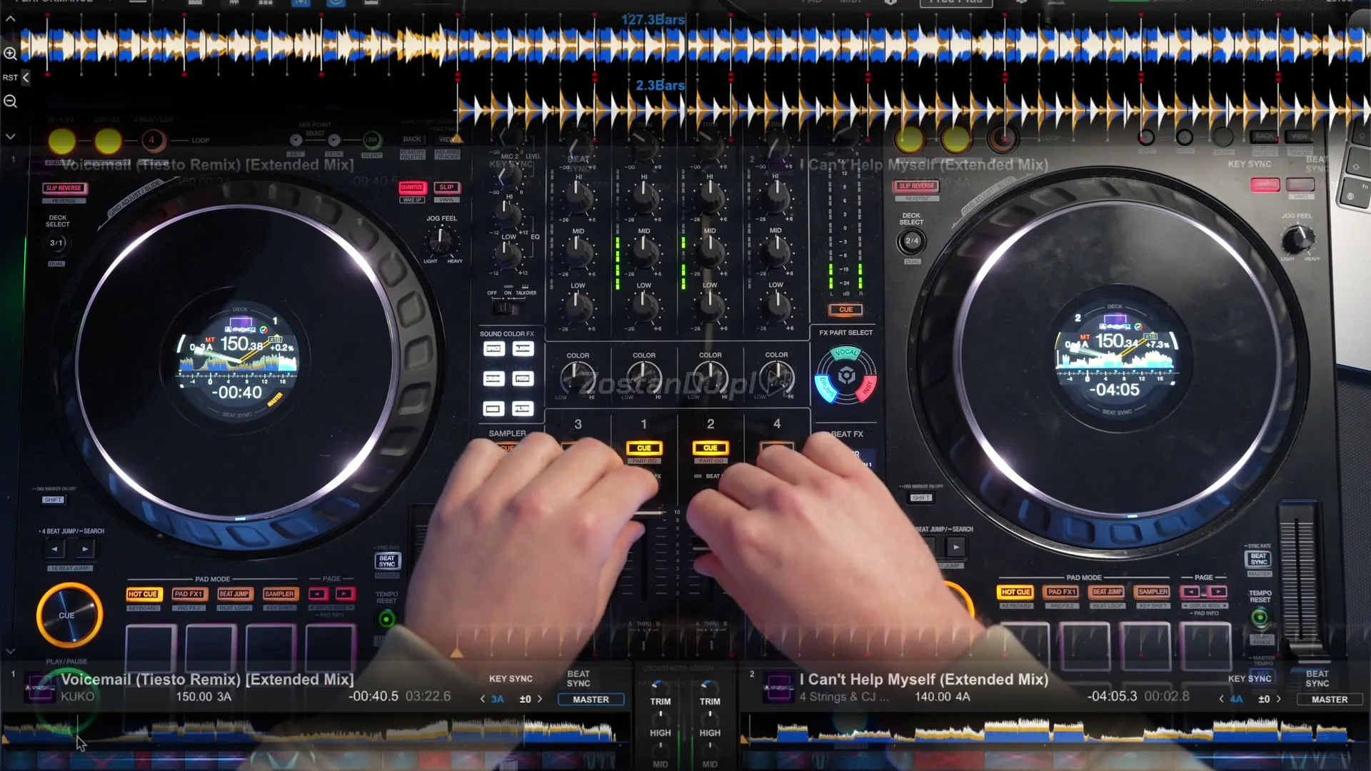 Kurs DDJ-FLX10 – set trance: miksowanie na mikserze, widok z góry z waveformami